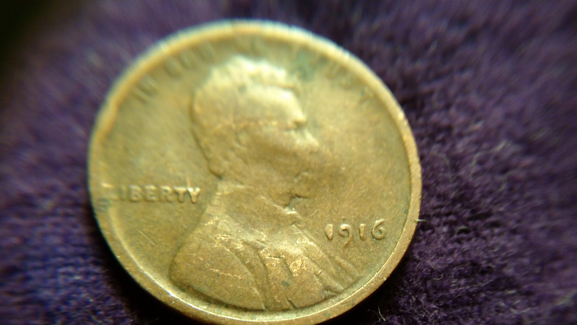 Found-Another-Misfit-In-My-Wheatys.-Mint-Error?